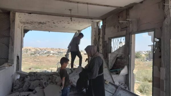 https://sadik-o.com - refugees and asylum seeekers - Help Wafaa Support Her Family