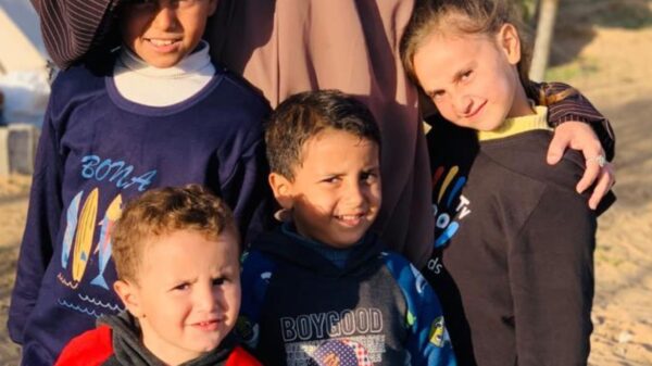 https://sadik-o.com - refugees and asylum seeekers - Help my family survive the genocide in Gaza