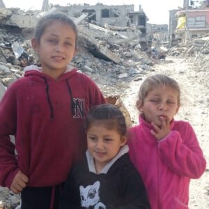 Help Yahya's family survive genocide in Gaza - – Sadik-O