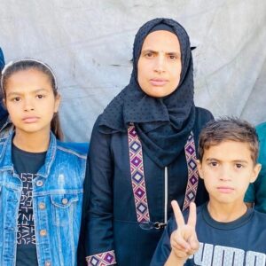 Help Faten and Her Children Survive in Gaza - – Sadik-O