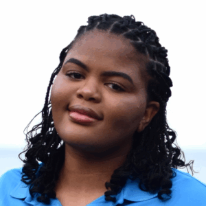 Help Daisy Finish Nursing School & Achieve Her Dream