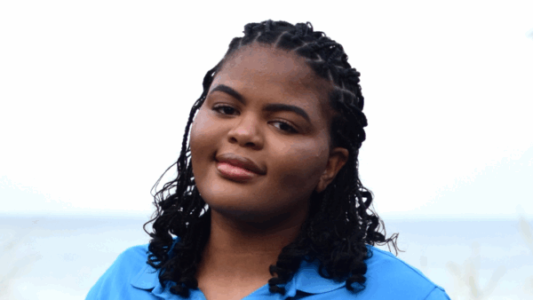 Help Daisy Finish Nursing School & Achieve Her Dream
