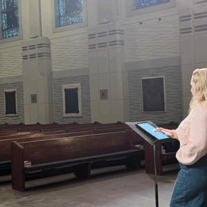Help Laura Launch Her London Opera Career