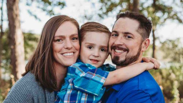 Support medical crowdfunding campaigns for urgent treatments
