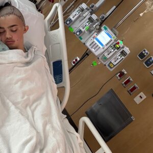 Support medical crowdfunding campaigns for urgent treatments