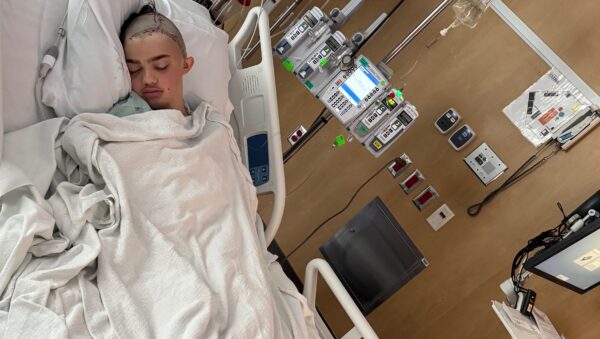 Support medical crowdfunding campaigns for urgent treatments