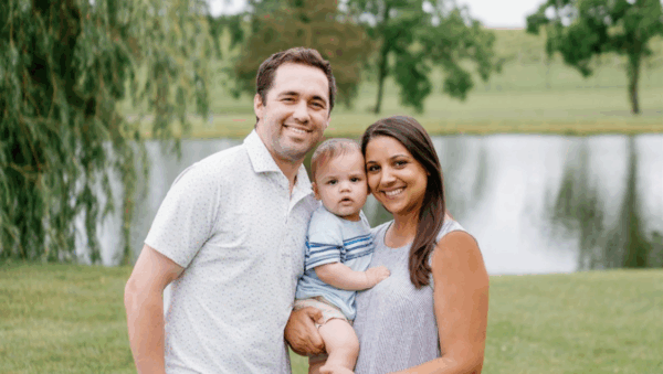 Support medical crowdfunding campaigns for urgent treatments