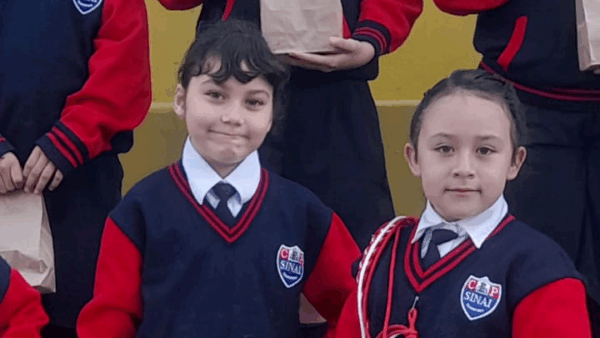 Let's Help Mia Shine as School Queen