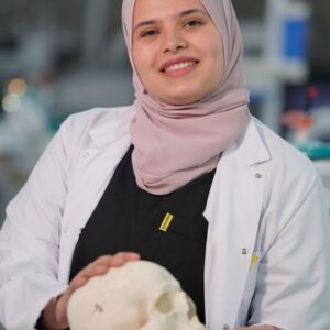 Support Areej's Journey to Become a Dentist