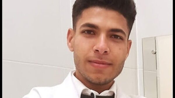 https://sadik-o.com - refugees and asylum seeekers - Help a medical student in Gaza complete his studies