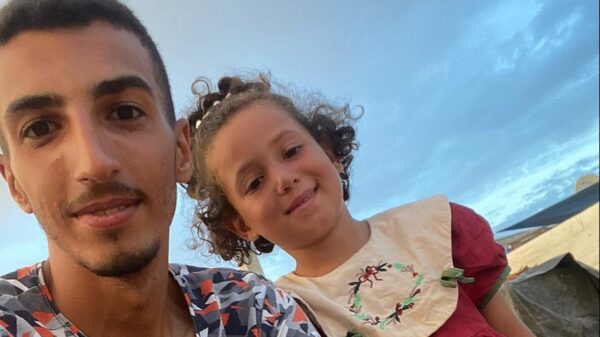 https://sadik-o.com - refugees and asylum seeekers - Give us one more day to make it through Ahmed and family of 11