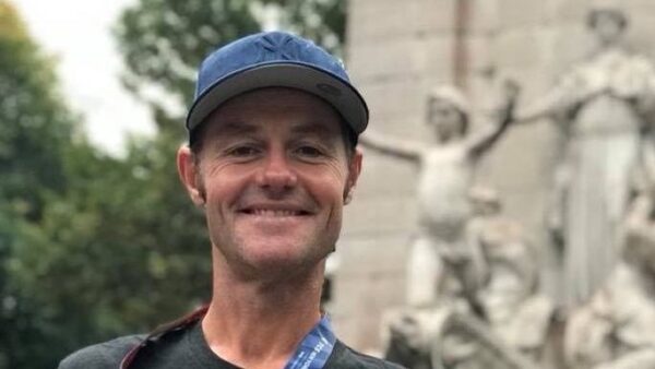 https://sadik-o.com - refugees and asylum seeekers - Lorien raising money for UNHCR - Tokyo Marathon