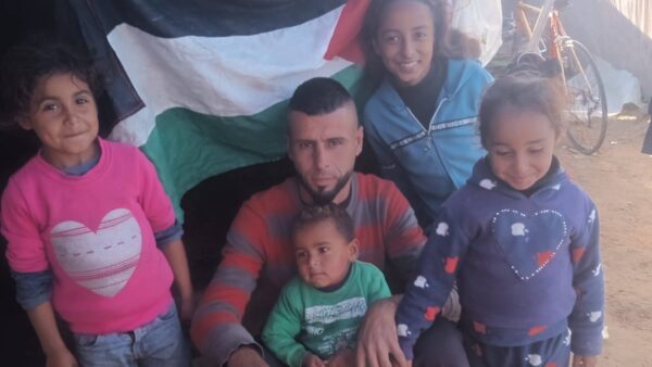 https://sadik-o.com - refugees and asylum seeekers - Help Maher Al Najjar Save His Family