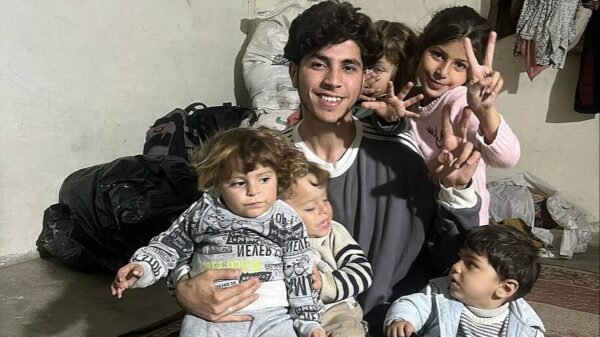https://sadik-o.com - refugees and asylum seeekers - Save Aboud Younis and His Family In Gaza