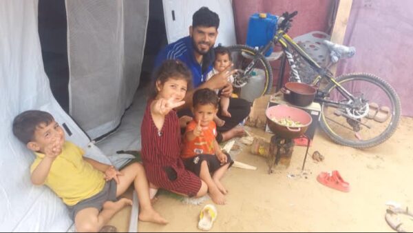 https://sadik-o.com - refugees and asylum seeekers - Help Mohamed Talal's Family Survive the Genocide in Gaza